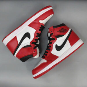 Jordan 1 Retro Chicago (2015)