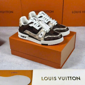 LV SNEAKER 1221